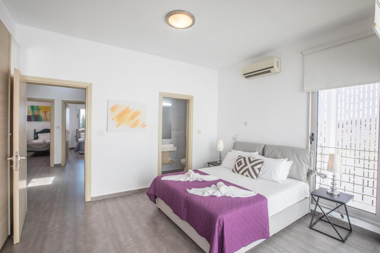Chloe Luxury Villas Protaras Exterior photo