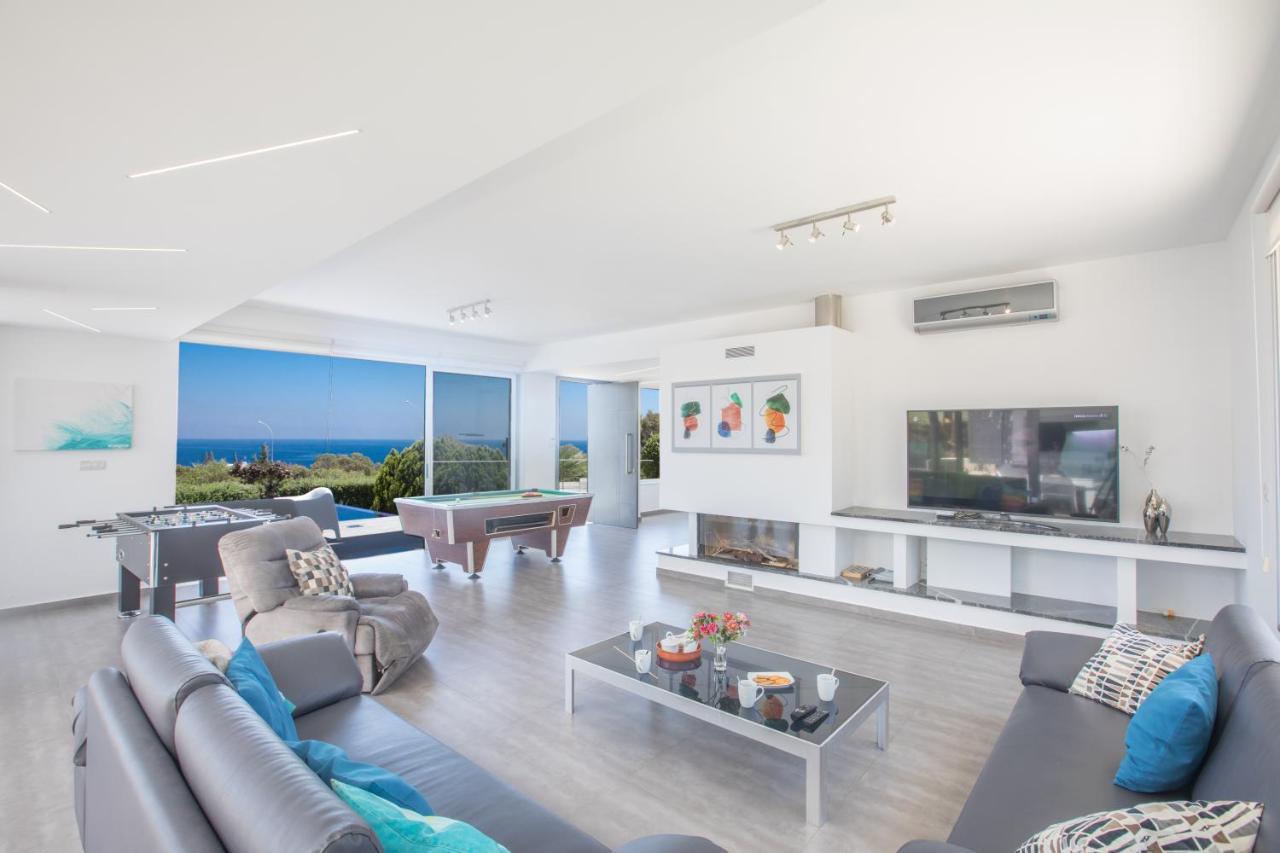 Chloe Luxury Villas Protaras Exterior photo