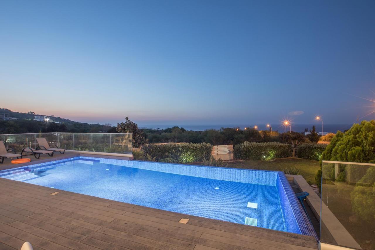 Chloe Luxury Villas Protaras Exterior photo