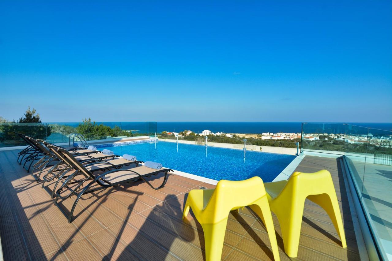 Chloe Luxury Villas Protaras Exterior photo