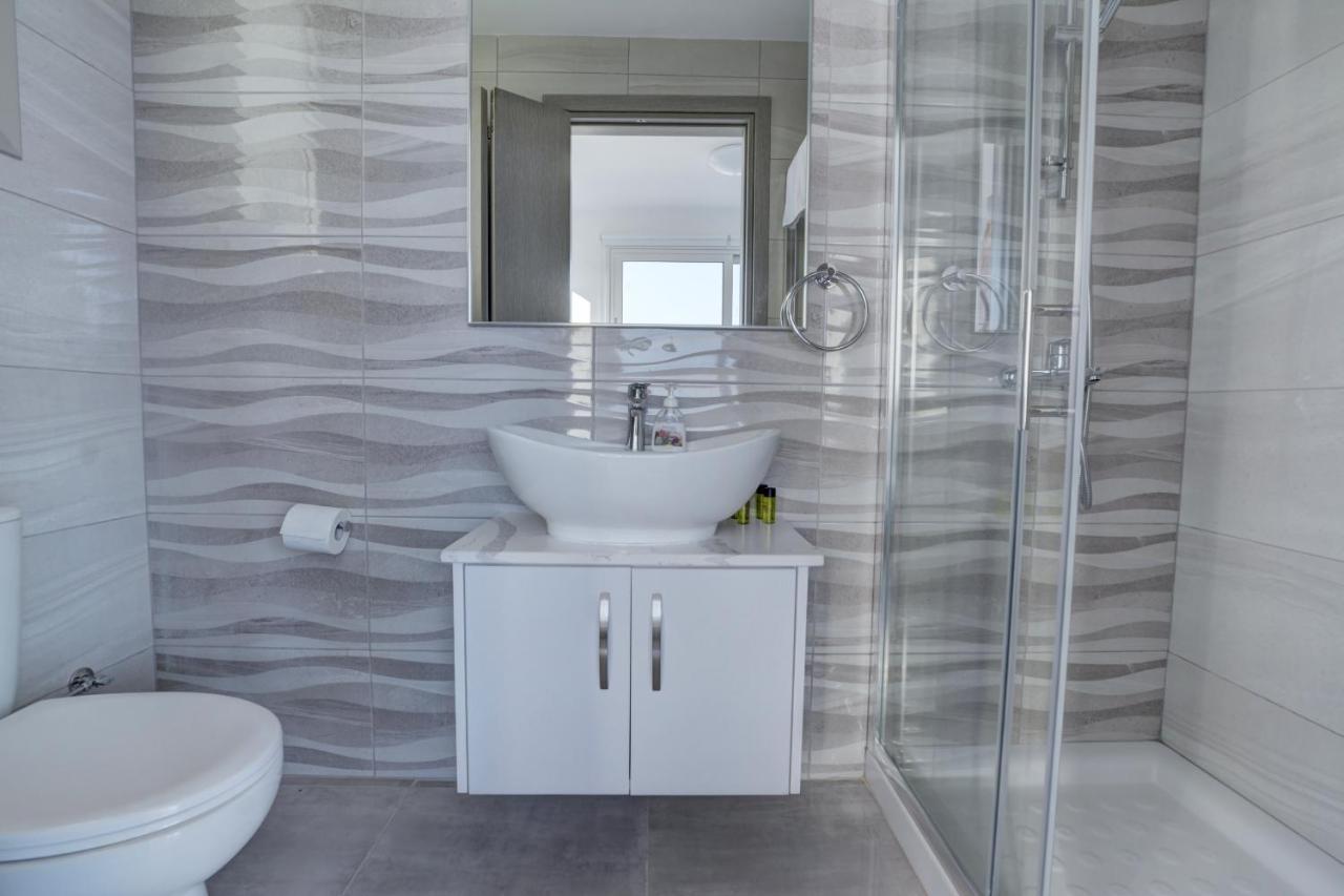 Chloe Luxury Villas Protaras Exterior photo