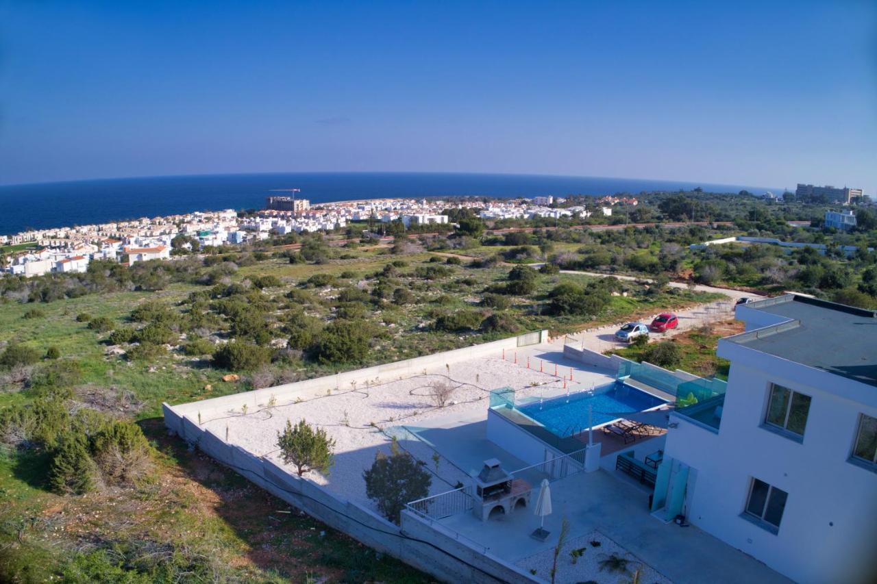 Chloe Luxury Villas Protaras Exterior photo