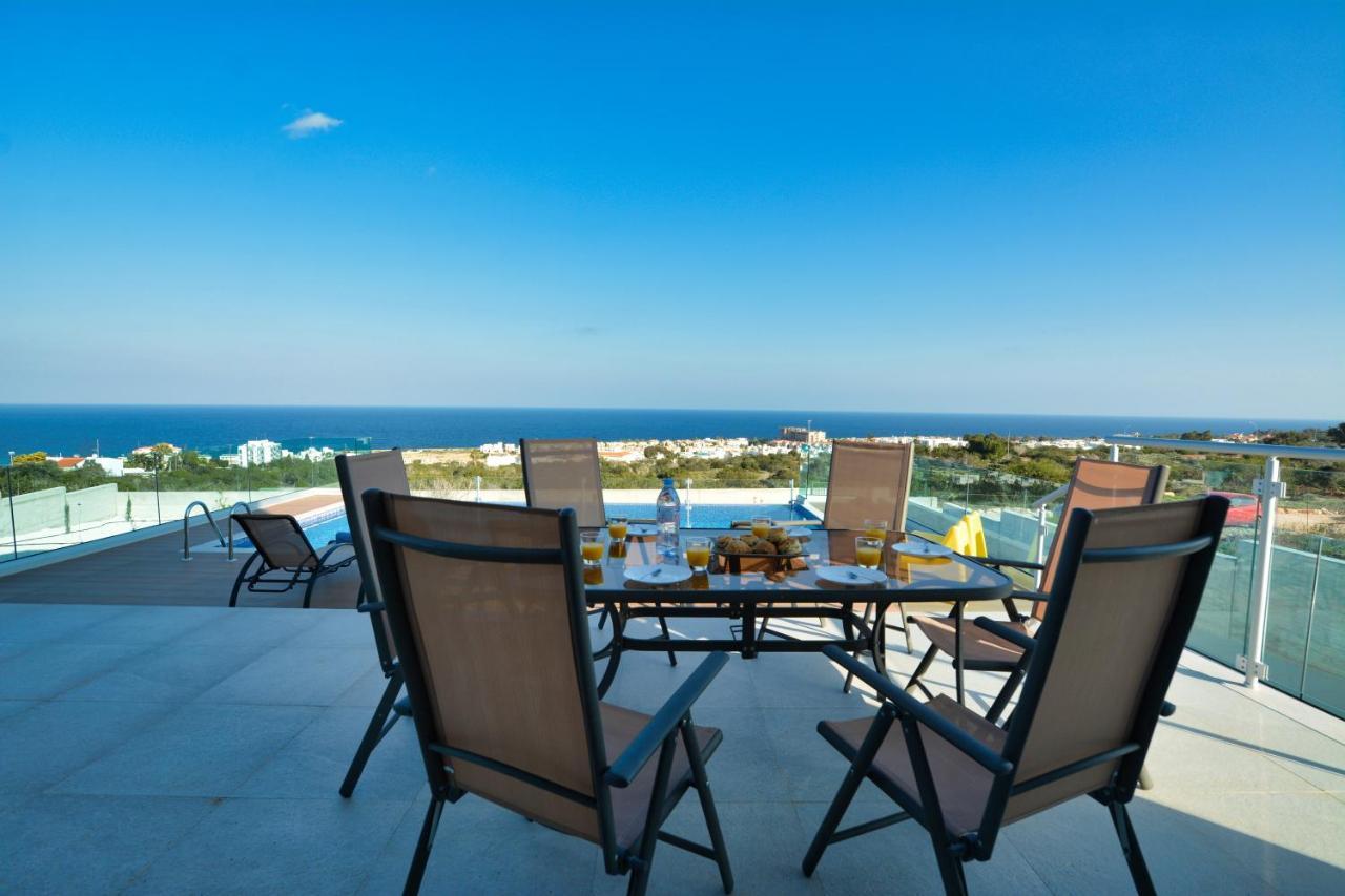 Chloe Luxury Villas Protaras Exterior photo