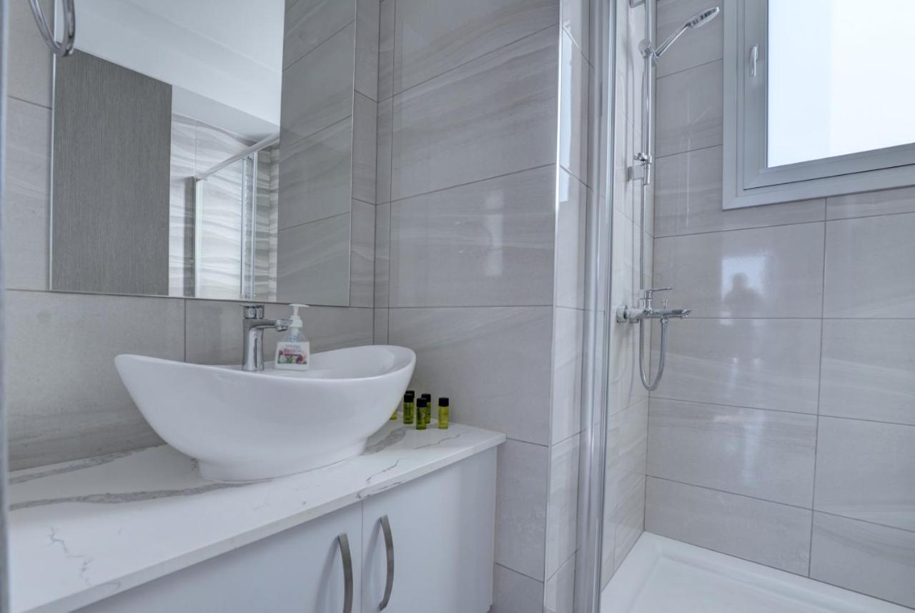 Chloe Luxury Villas Protaras Exterior photo